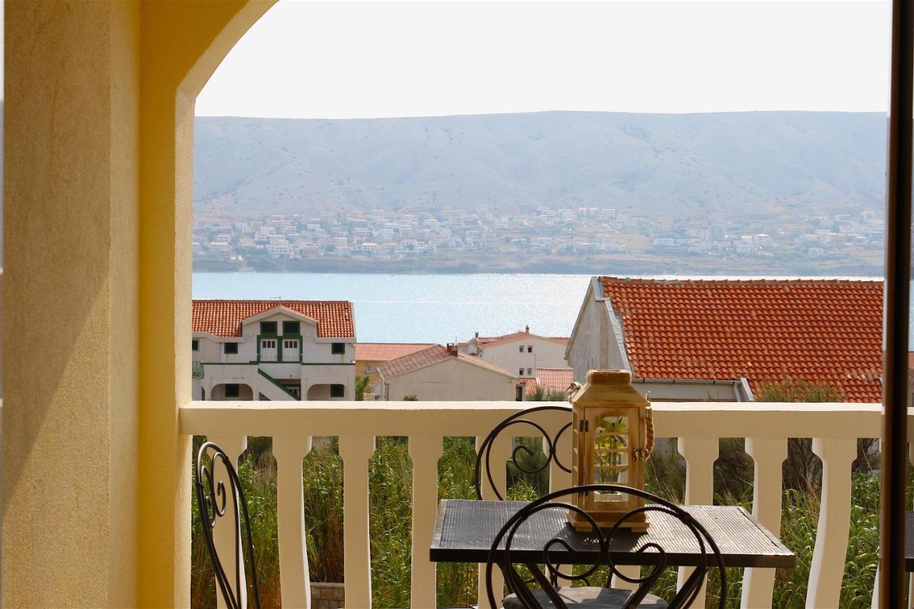 Villa Luka Pag Town Exterior foto